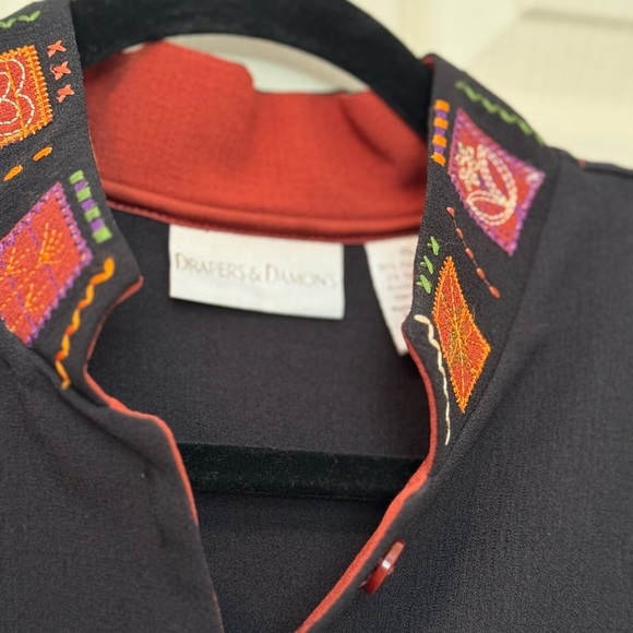 Draper’s&Damon’s 2pcs Embroidered Black Jacket with Red/ orange Accents - Picture 10 of 15